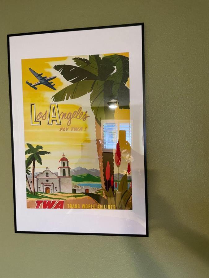 Private In Angeles With Ac, Wifi, Smart Tv, Work Desk Near Sofi Stadium Séjour chez l'habitant *
