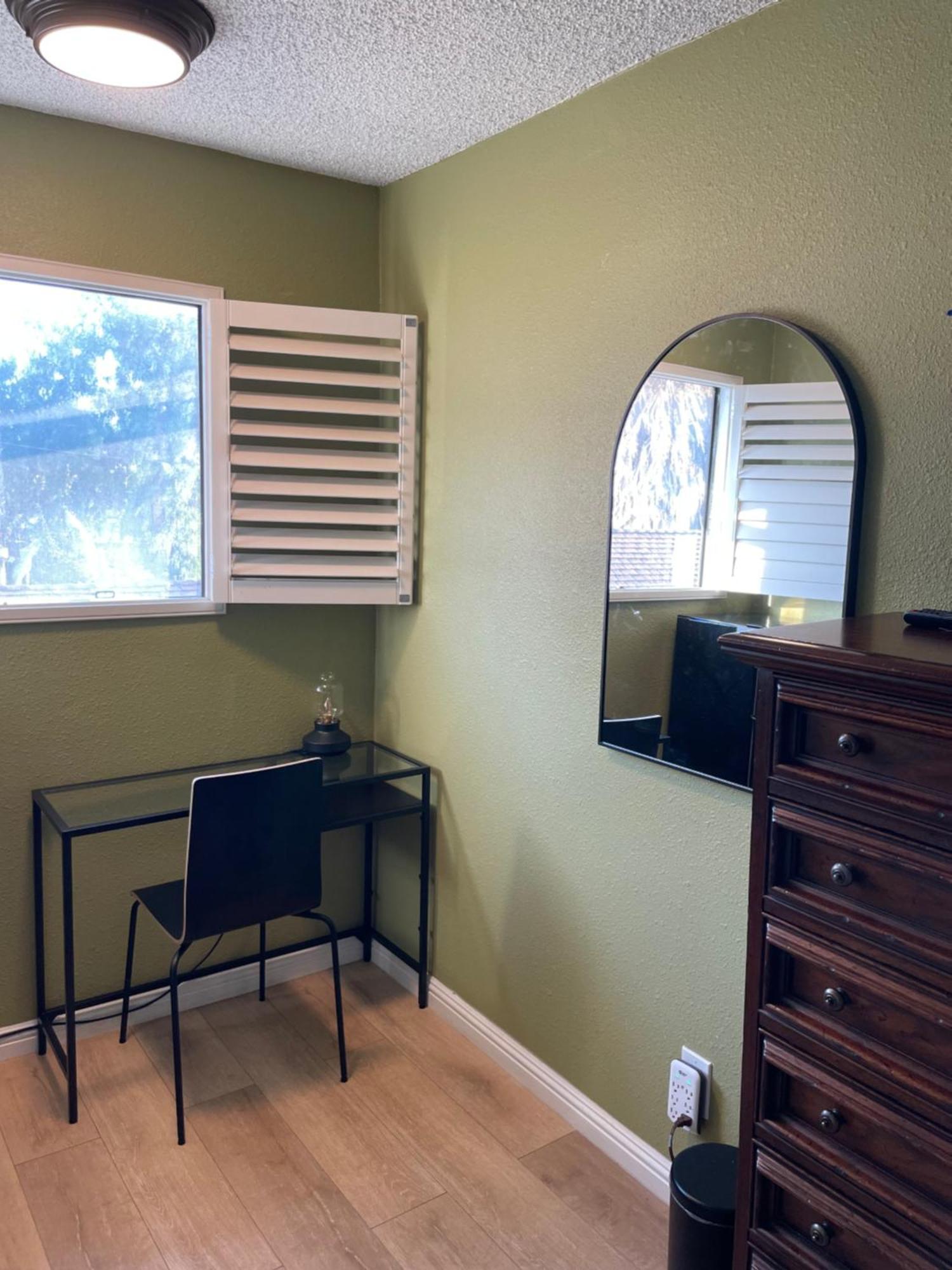 Séjour chez l'habitant Private In Angeles With Ac, Wifi, Smart Tv, Work Desk Near Sofi Stadium Los Angeles